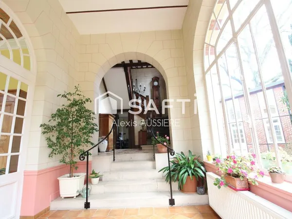 MAISON 412 M2 + 6200 M2 PARC 