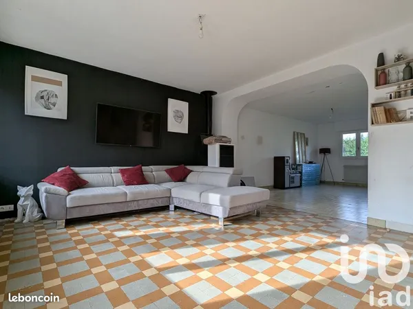 Maison 6 pièces 141 m² 