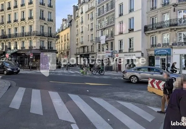 Local commercial 600 m² 