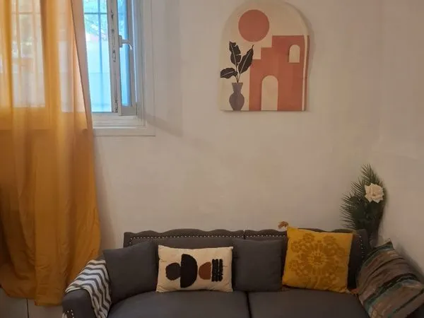 Pièces meublé - Quartier recherché Grosso - Disponible jusqu'au 15 mai 