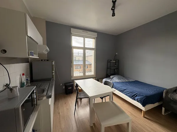 Appartement 1 pièce 16 m² 