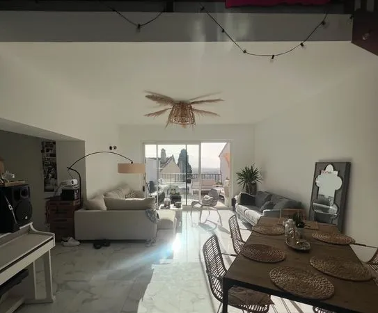 T5 120 m2 DUPLEX au 2eme étage et dernier étage CENTRE ALLAUCH 