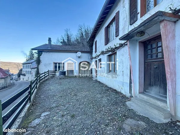 Maison 10 pièces 138 m² 