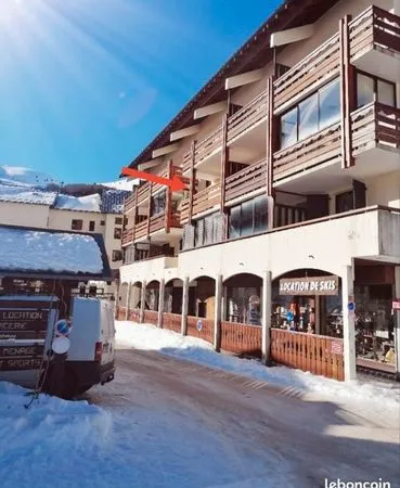 Studio / balcon vue montagne 