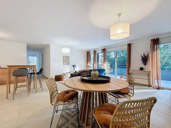 Appartement 5 pièces 99 m² 