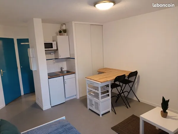 Studio meublé et rénové à Merville 