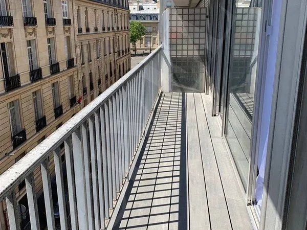 Appartement 2 pièces 64 m² 