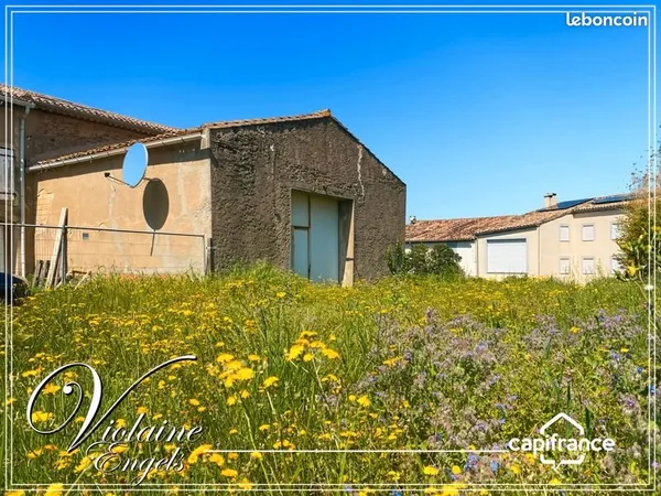 Maison 10 pièces 240 m² 