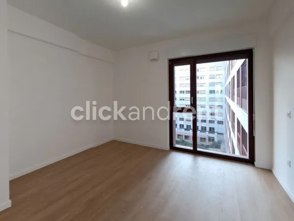 À Louer - T3 Duplex 70 m² avec parking - Saint-Denis (93200) 