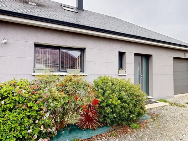 Maison de plain-pied 5 pièces 120 m² 