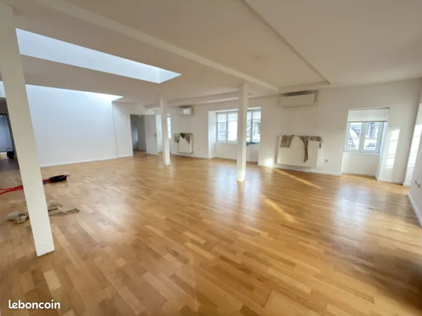 Appartement 4 pièces 117 m² 