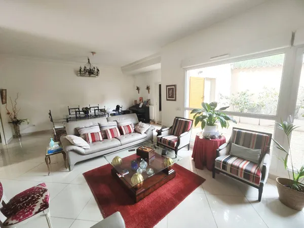 Appartement 6 pièces 114 m² 