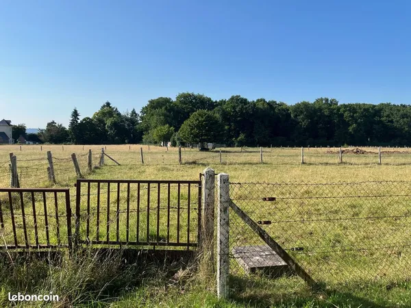 Terrain 1095 m² Arelaune-en-Seine 