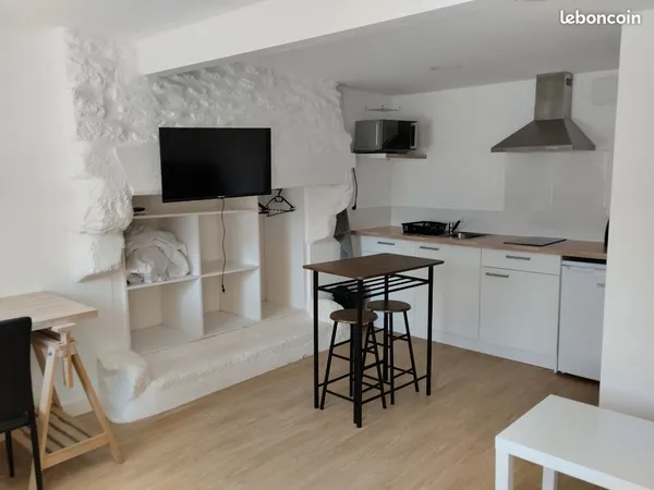 Studio meublé 
