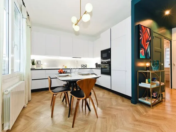 À louer - Appartement - Paris 16e 