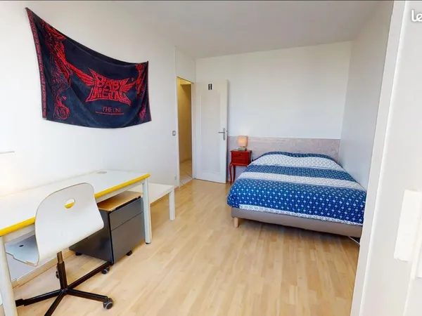 Chambre Meublée à Lyon 8 