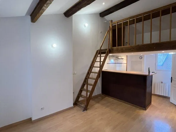 Duplex 1 pièce 23 m² 