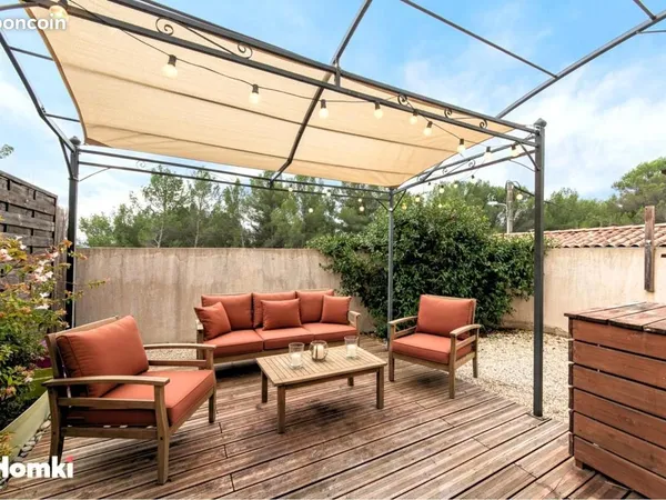 Studio 1 pièce 20 m² 