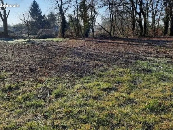 Terrain 800 m² Mazion 
