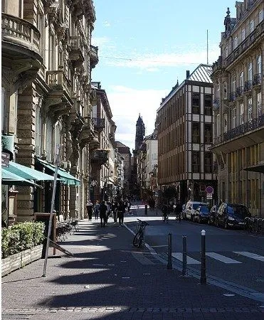 Studio 1 pièce 26 m² 