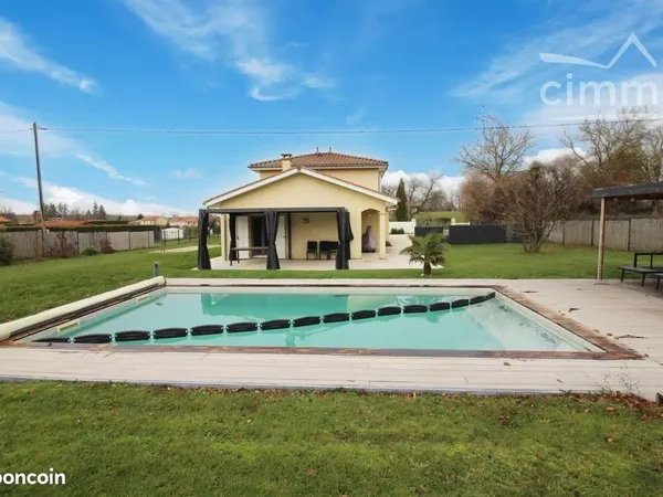 Maison 6 pièces 114 m² 