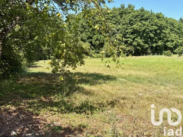 Terrain 622 m²