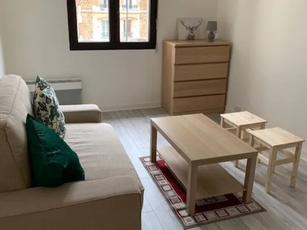 Studio 1 pièce 23 m² 