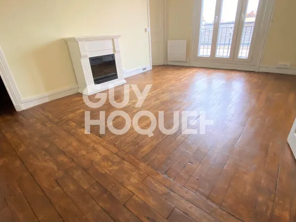Appartement 2 pièces - Saint Ouen Sur Seine - 51.09 m2 - Balcon 