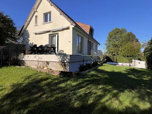 Maison 9 pièces 128 m² 