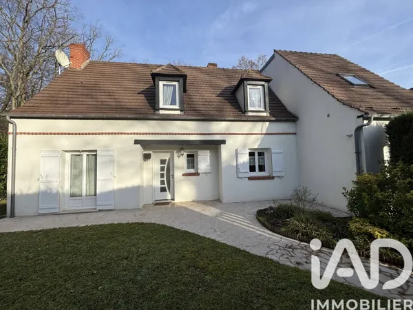 Maison 8 pièces 162 m² 