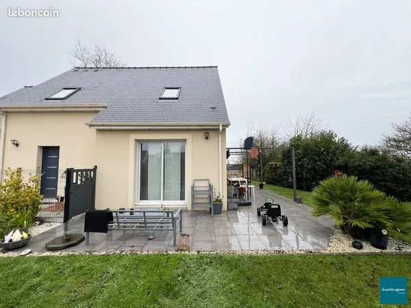 Propriété 4 pièces 100 m² 