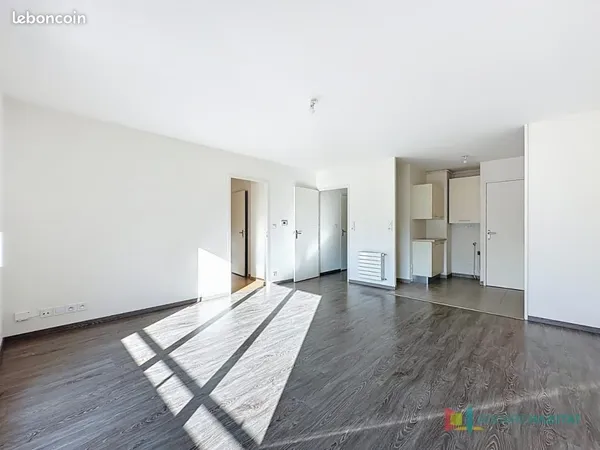 Appartement 3 pièces 63 m² 