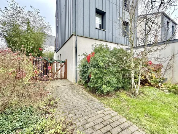 À Montévrain - Le parfait compromis entre maison et appartement 57,58 m2 