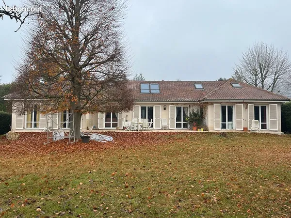 Maison 9 pièces 210 m² 