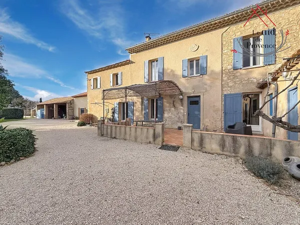 Ferme 11 pièces 315 m² 