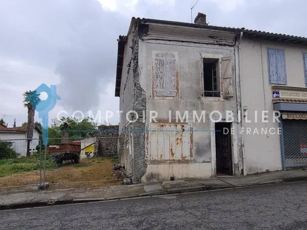 Maison 1 pièce 380 m² 