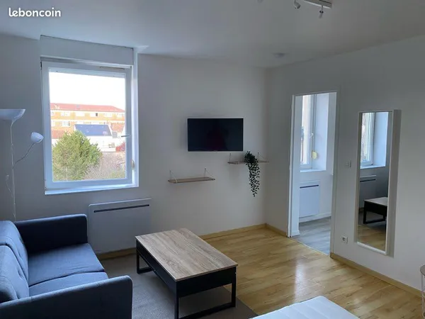 Loue T1 bis meublé 
