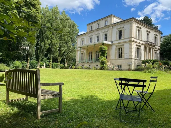 Meudon (92190) - Appartement de standing, 189m², 2 terrasses de 