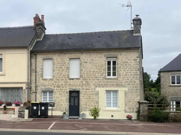 Combles aménagés 3 pièces 85 m² 
