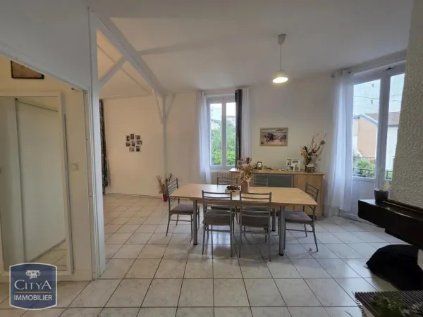 Appartement 4 pièces 104 m² 