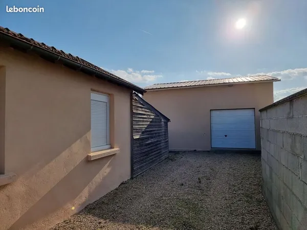 Bureaux 99 m² 