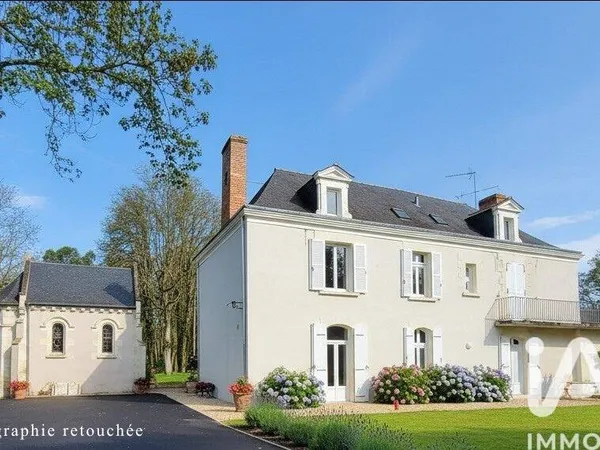 Maison 6 pièces 222 m² 