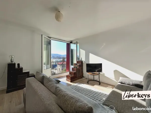 Appartement 4 pièces 74 m² 