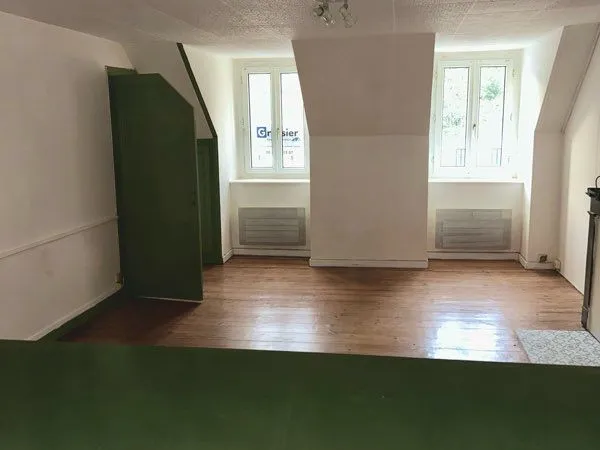 Appartement meublé 47 m² - Viaduc, coeur de Morlaix (disponible dès 1er décembre) 