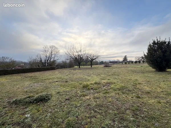 Terrain 7 238 m² Aubigne Racan 