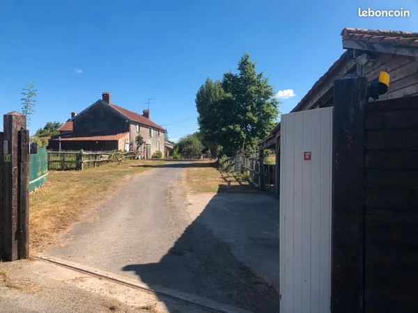 Grande maison 170 m2 avec servitude 