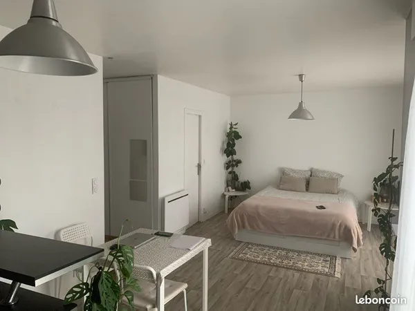 ‼️Studio rez-de-jardin + place parking‼️ 