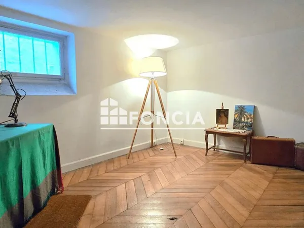 Bureau 1 pièce 12 m² 