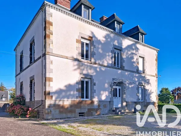 Demeure 11 pièces 317 m² 