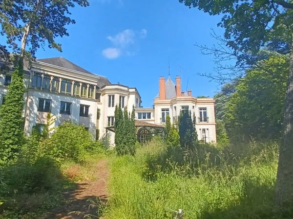 Château 36 pièces 